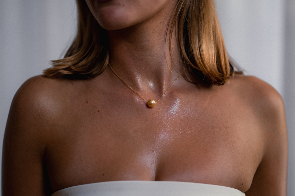 Daphne Necklace - Champagne Gold