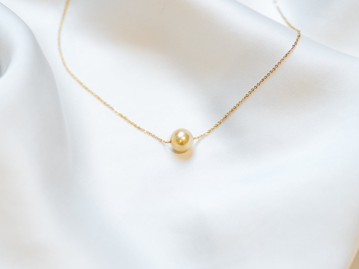 Daphne Necklace - Champagne Gold